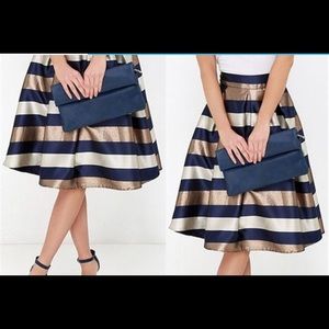 New/Casual Stripped Maxi Bust Skirt